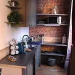 Industriel Proche Du Centre-ville アパート ディジョン