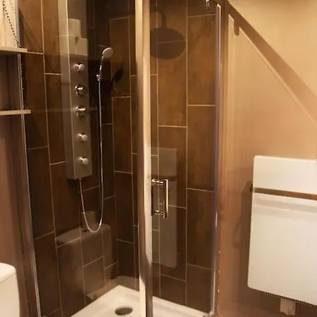 Apartment Industriel Proche Du Centre-ville Dijon